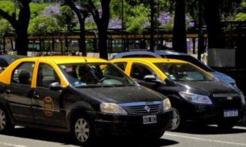 Siguen los aumentos: el Gobierno Porteño autorizó la suba en las tarifas de los taxis