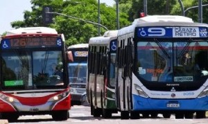 Más de 400 líneas de colectivos del AMBA sin descuentos en la Red SUBE