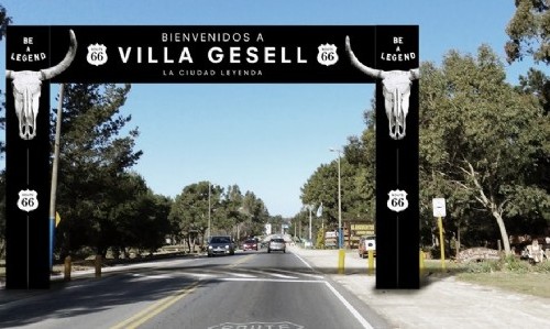 Turismo en crisis en Villa Gesell: Barrera criticó a Milei