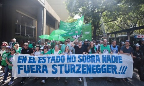 Estatales nacionales en alerta por el vencimiento de más de 70.000 contratos en diciembre