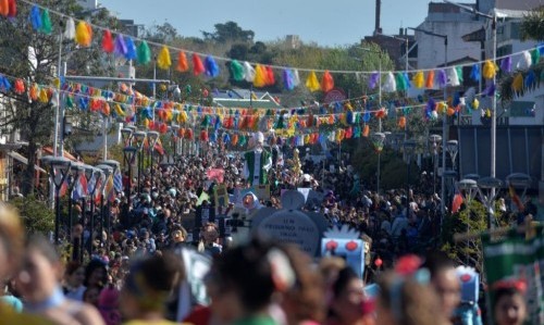 Villa Gesell: ultiman detalles para una nueva Fiesta Nacional de la Diversidad Cultural