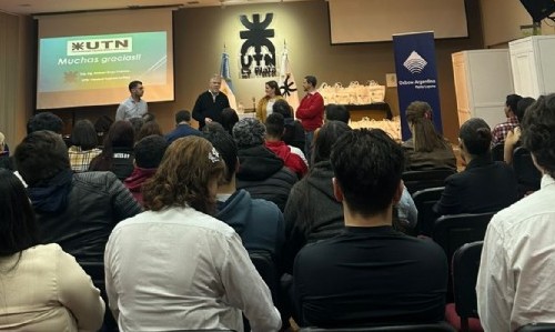 Oxbow Argentina Planta Copetro entregó certificados a alumnos de escuelas técnicas capacitados en mantenimiento industrial