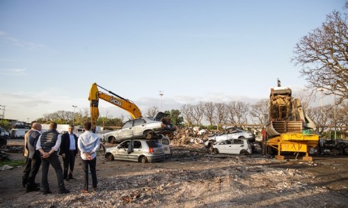 La Ciudad compactó más de 2800 autos abandonados